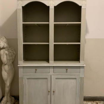 Credenza