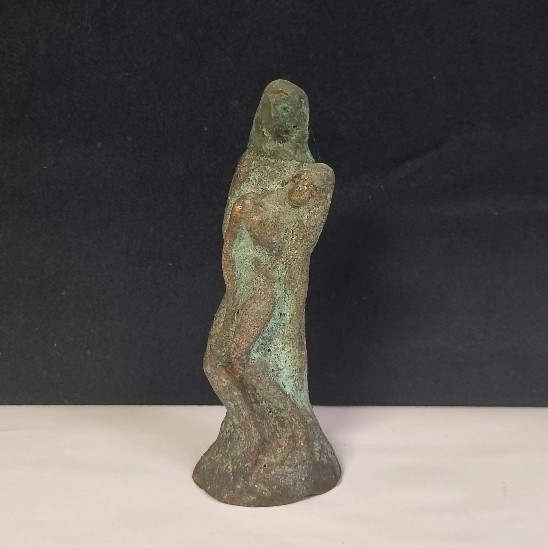 Pietà - bronzo patinato - Franco Molteni